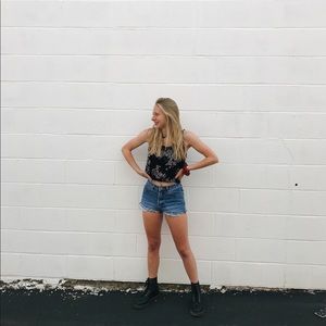 Meet your Posher, Skylar